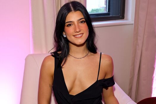 Full leaked D amelio charli private onlyfans photo